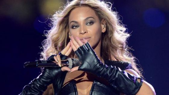 Beyonce Donates $7 Million To Her Home Church And Pastor!