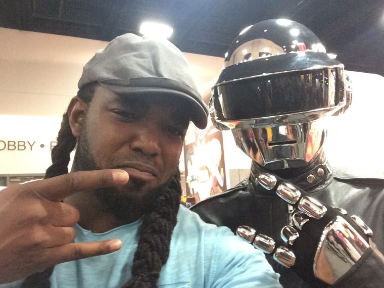 Headkrack hits up comic con!