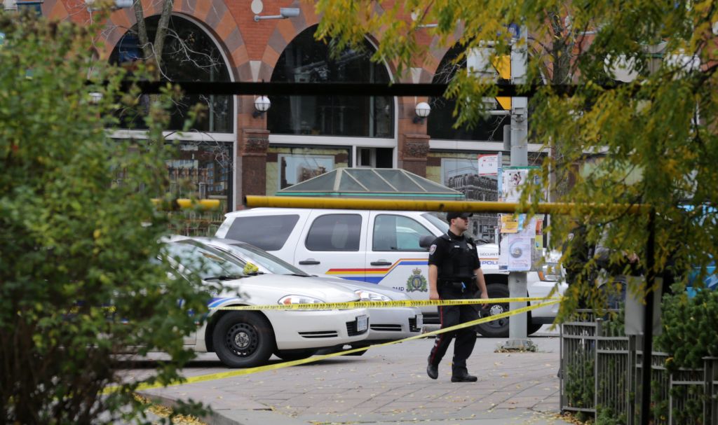 Shooting In Ottawa At City's War Memorial And Near Parliament Hill