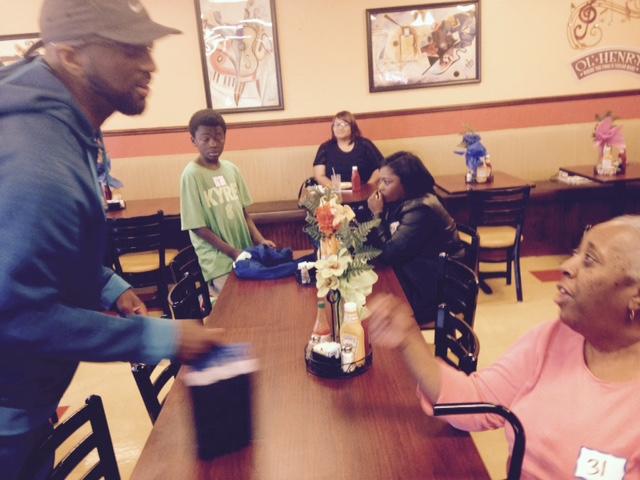 Rickey Smiley Meets Listeners For Breakfast In St. Louis