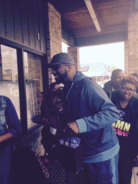 Rickey Smiley Meets Listeners For Breakfast In St. Louis