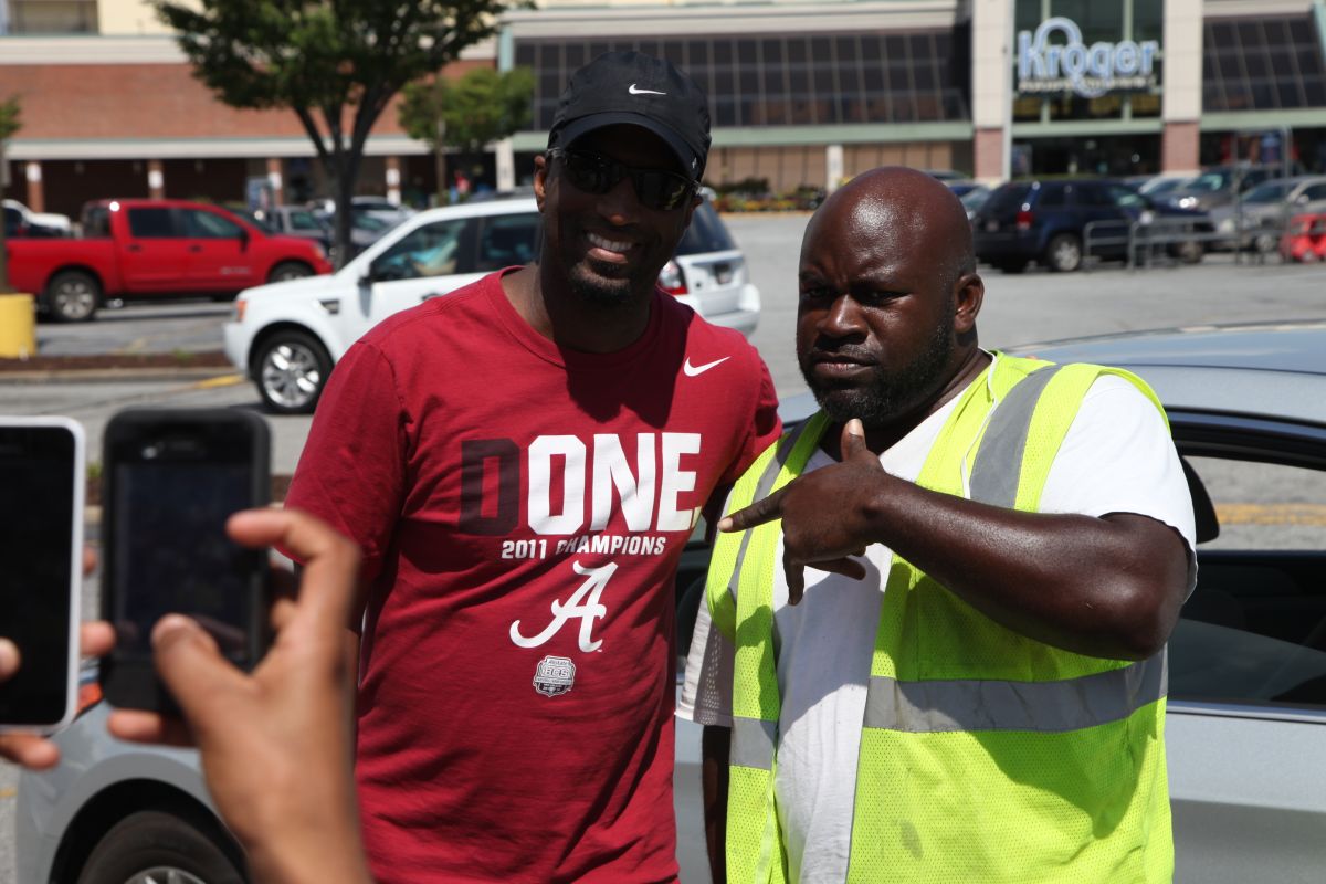 Rickey Smiley Bus Tour In Atlanta