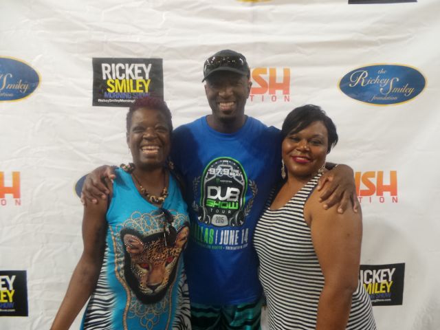 The Rickey Smiley Morning Show Gets Love In Dallas!