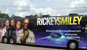 Rickey Smiley At The Hot 107.9/Atlanta Back To School Drive