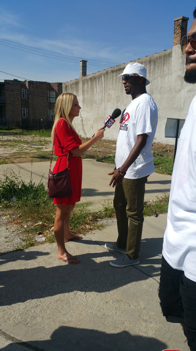 Rickey Smiley Talking To The Media