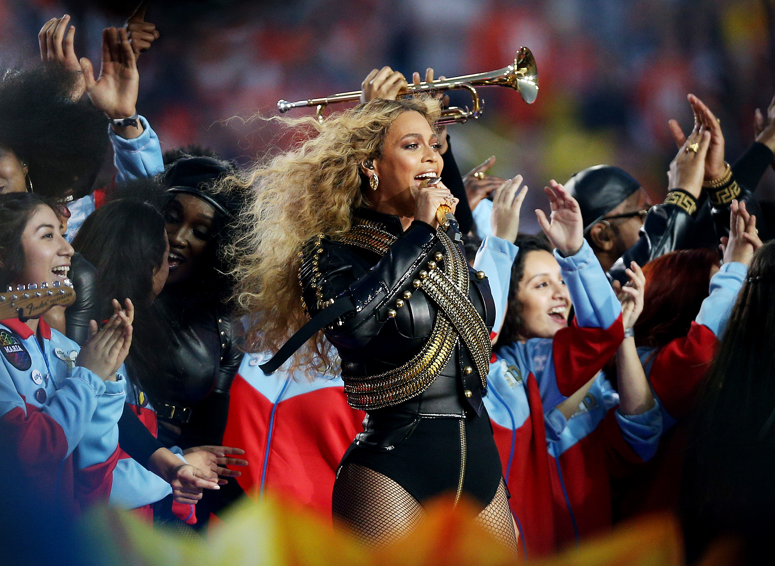 Gary's Tea: How Beyonce Made Her Super Bowl Performance Fabulous!