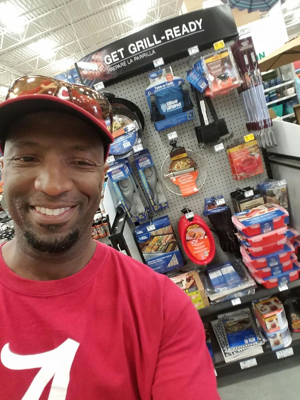 Rickey Smiley Visits Lowe's!