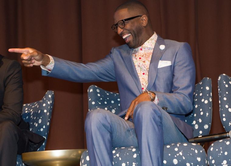 14624501402858-e1463077408577