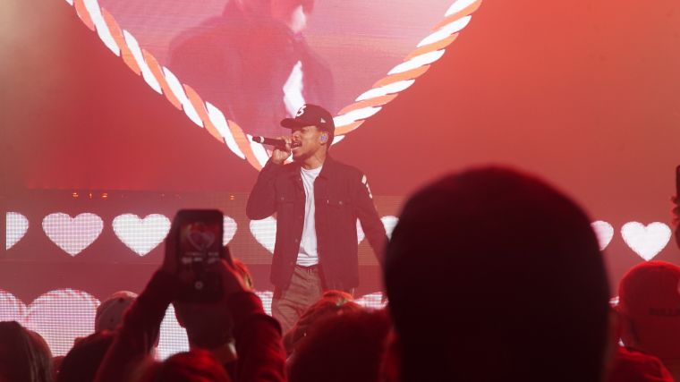 Chance The Rapper Showers Blessings At The Fox Theatre