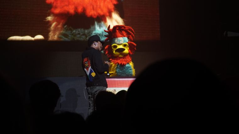 Chance The Rapper Showers Blessings At The Fox Theatre