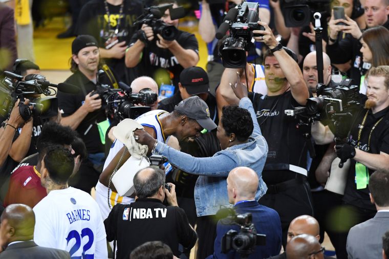Kevin Durant Hugs His Mother Wanda Durant