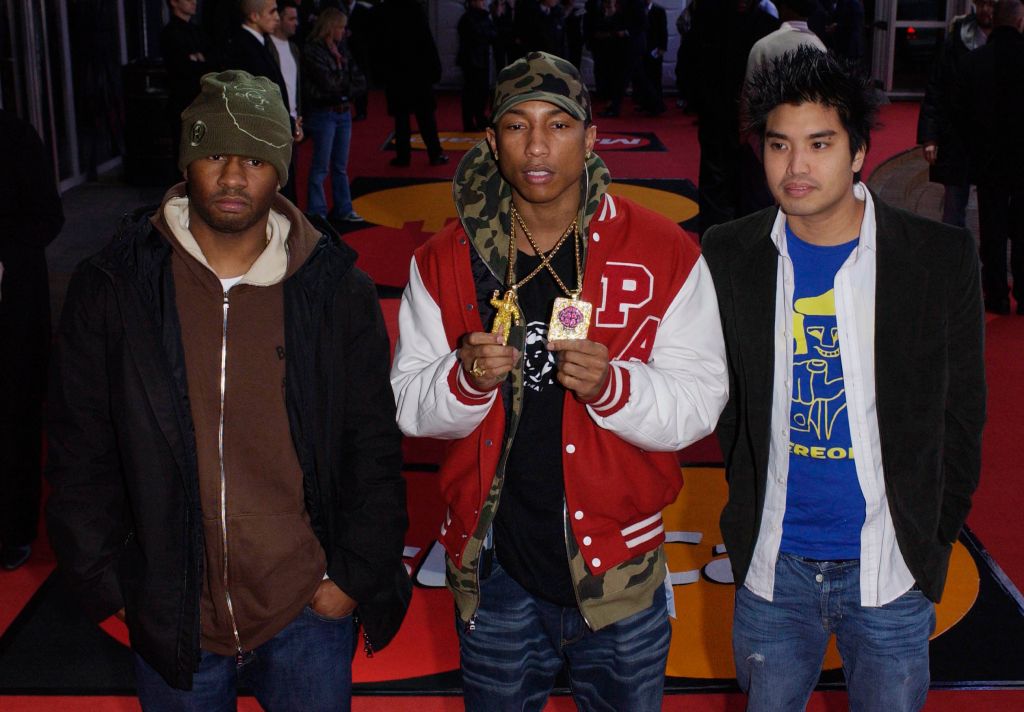Celebrities Attend The Brit Awards 2004 in London