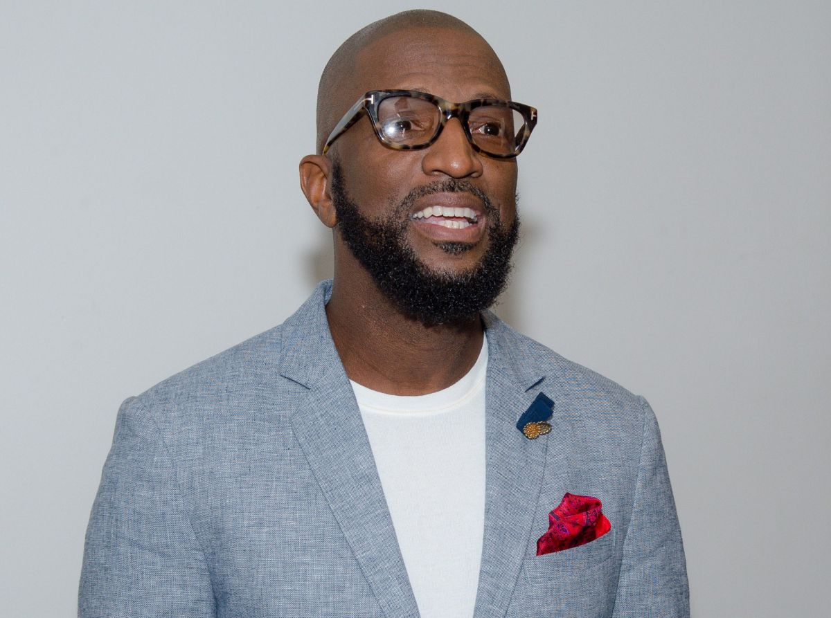 Rickey Smiley Promotes His Book 'Stand By Your Truth'