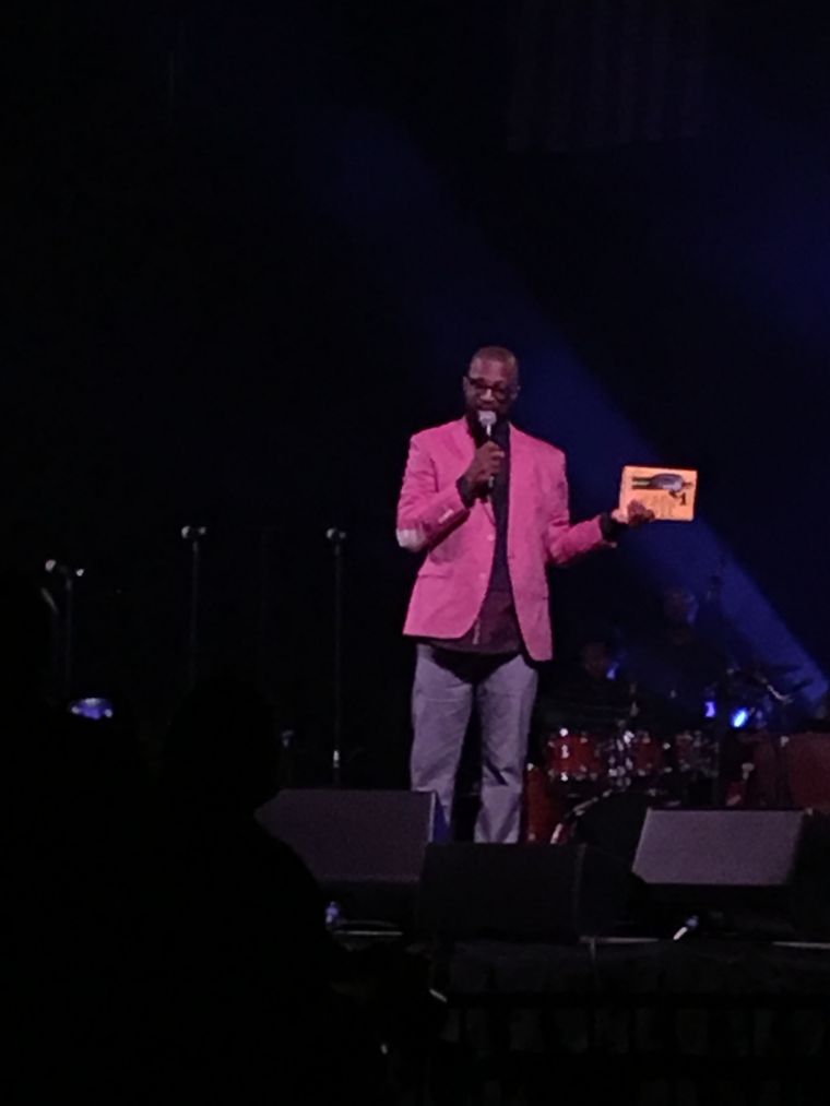 Rickey Smiley Visits New Life Covenant Church In Chicago