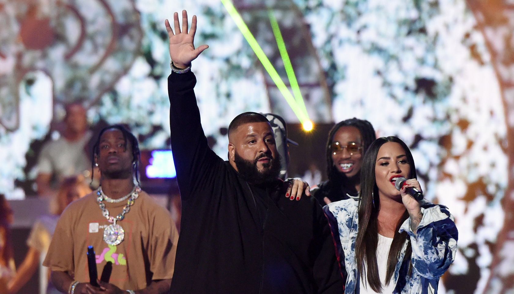 2017 iHeartRadio Music Festival - Night 2