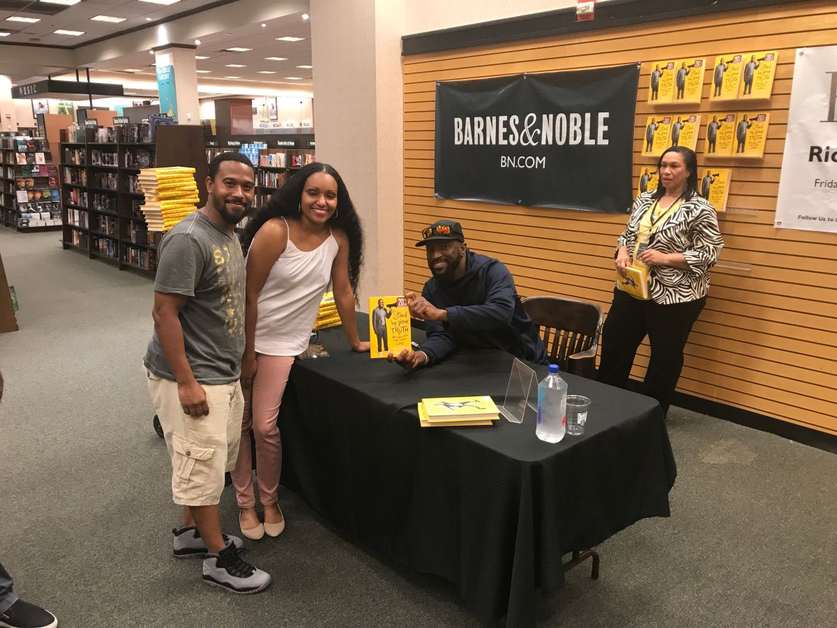 Rickey Smiley "Stand By Your Truth: And Then Run For Your Life" Book Signing In Lafayette, Louisiana At Barnes & Noble