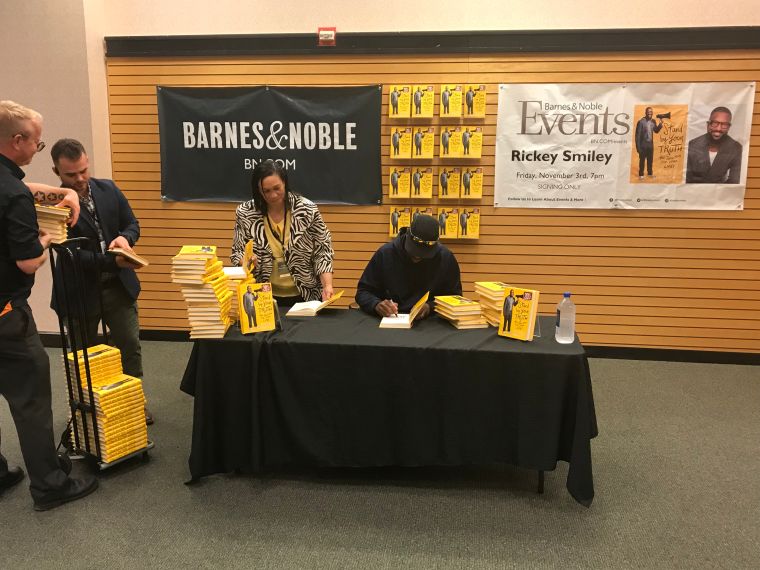 Rickey Smiley "Stand By Your Truth: And Then Run For Your Life" Book Signing In Lafayette, Louisiana At Barnes & Noble