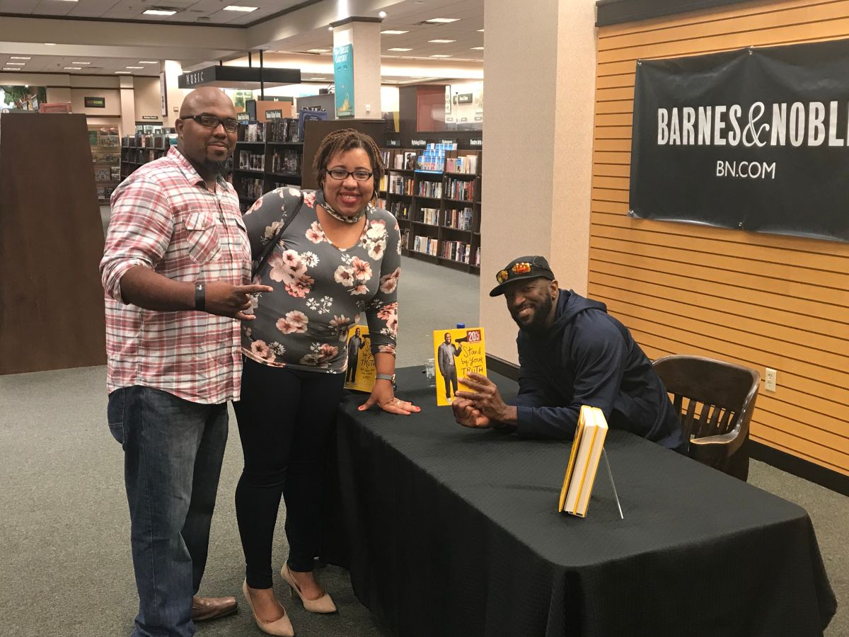 Rickey Smiley "Stand By Your Truth: And Then Run For Your Life" Book Signing In Lafayette, Louisiana At Barnes & Noble