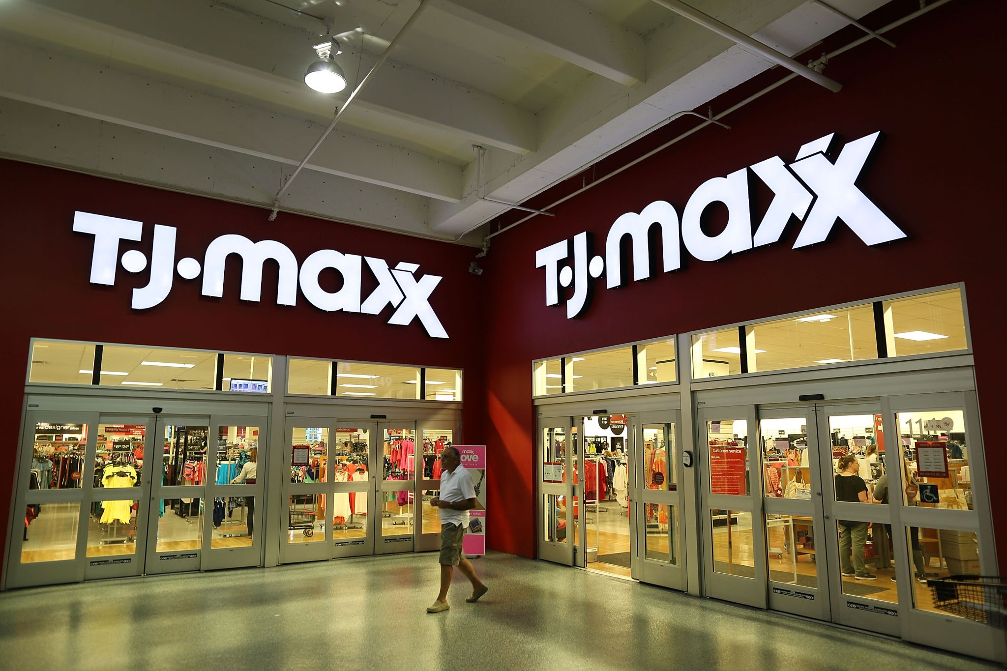 TJ Maxx Owner Still Paying Employees That Live In Puerto Rico The