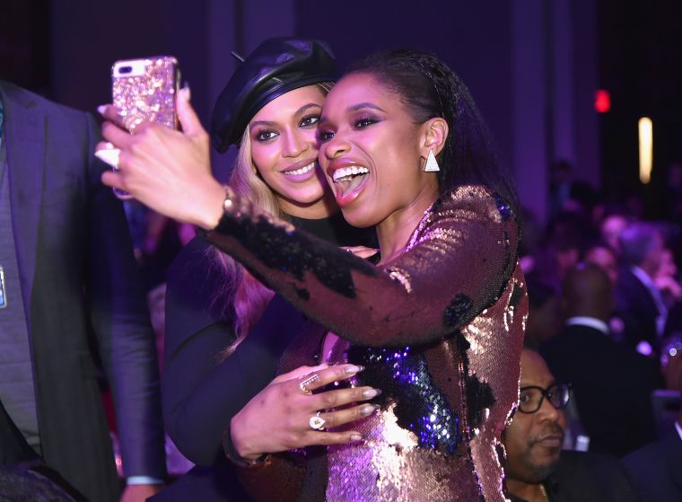 Clive Davis and Recording Academy Pre-GRAMMY Gala - Show