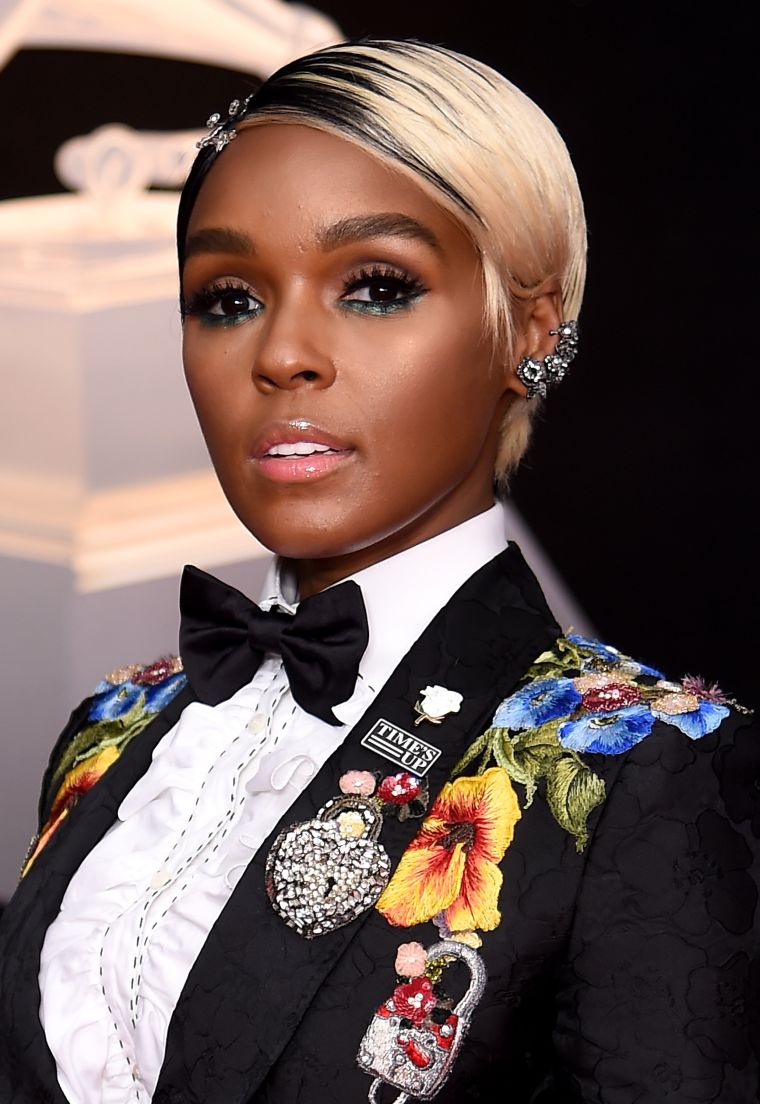 60th Annual GRAMMY Awards – Red Carpet