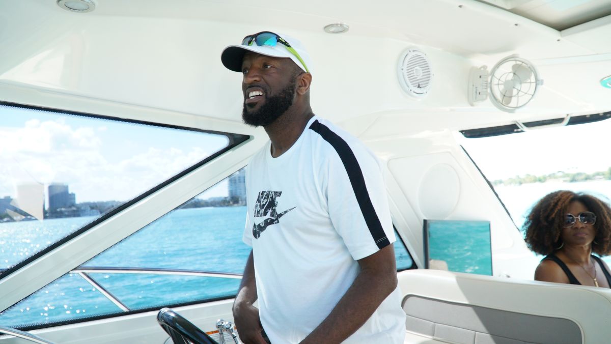 Rickey Smiley On A Boat In Bimini With Dr. Collier & Friends Power 107.5