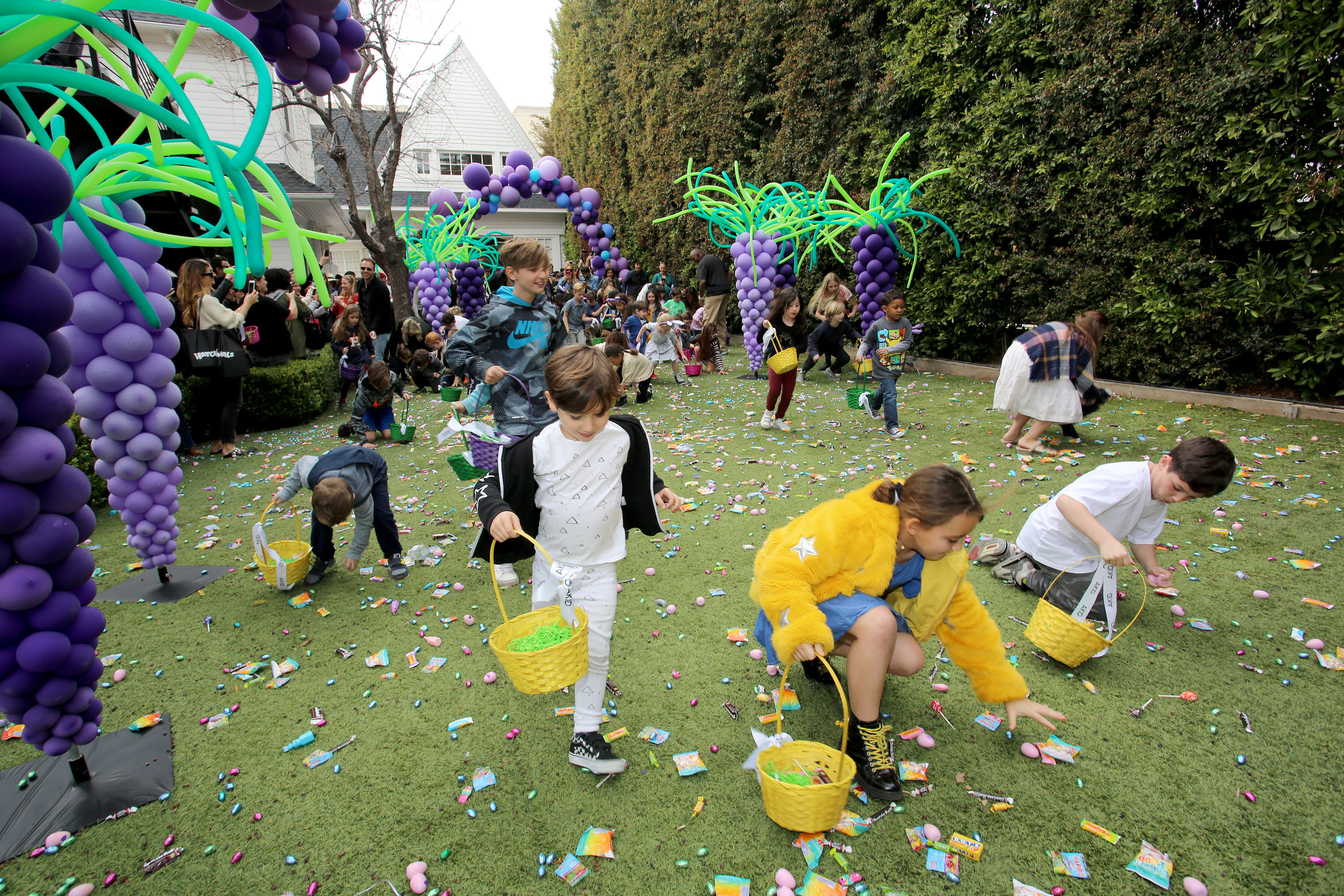 AKID Brand's 3rd Annual 'The Egg Hunt'