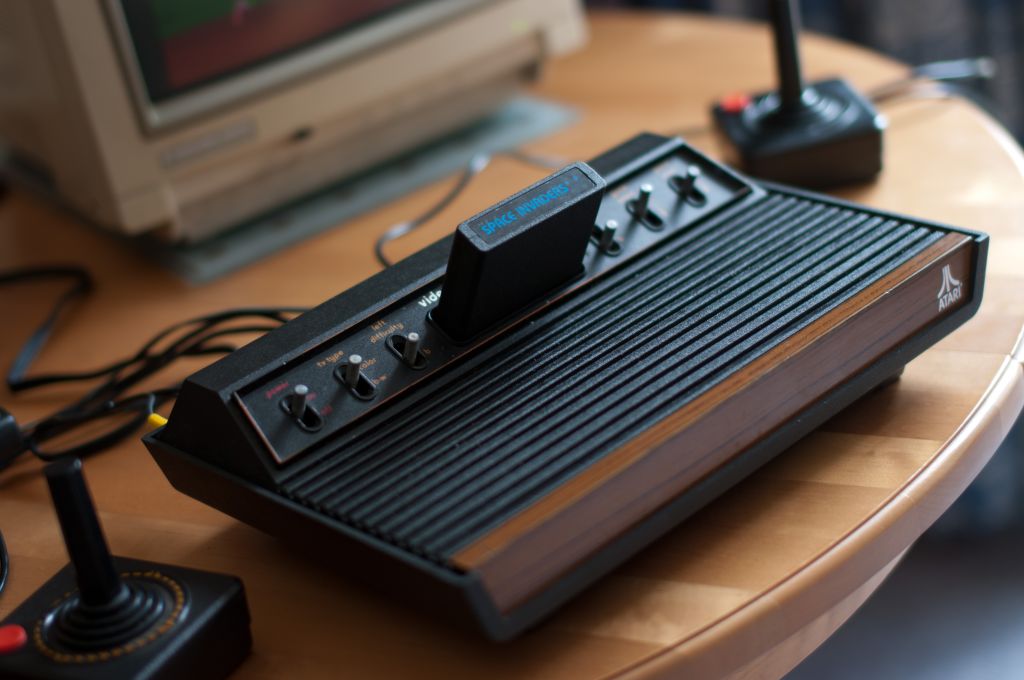 Vintage Atari Video Game System 2600
