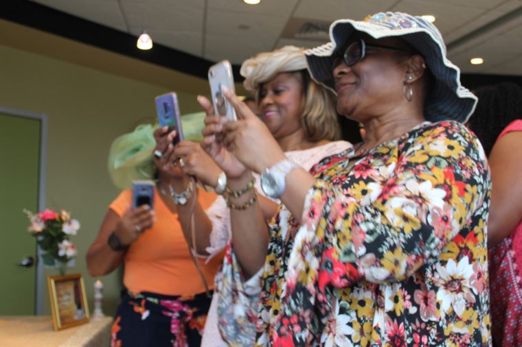 Gary With Da Tea’s Co-Workers