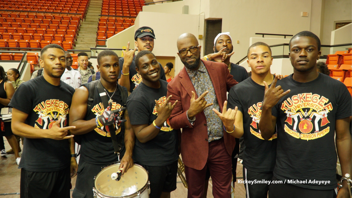 Rickey Smiley Visits Tuskegee University For ROTC Week
