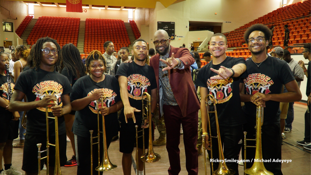 Rickey Smiley Visits Tuskegee University For ROTC Week