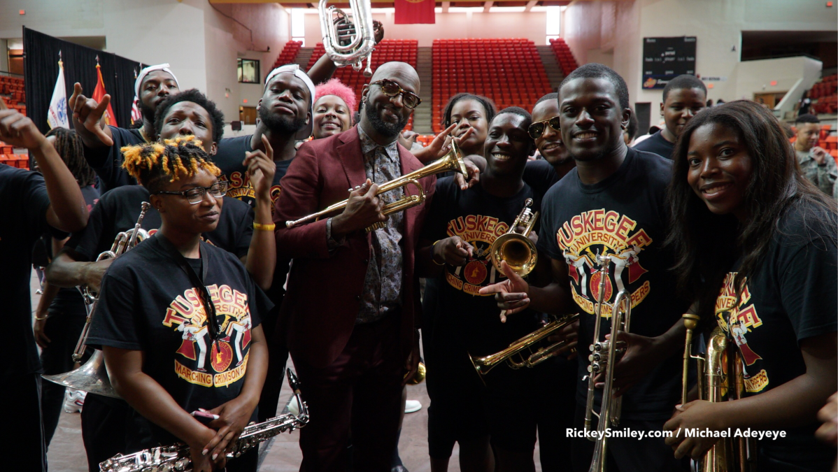 Rickey Smiley Visits Tuskegee University For ROTC Week