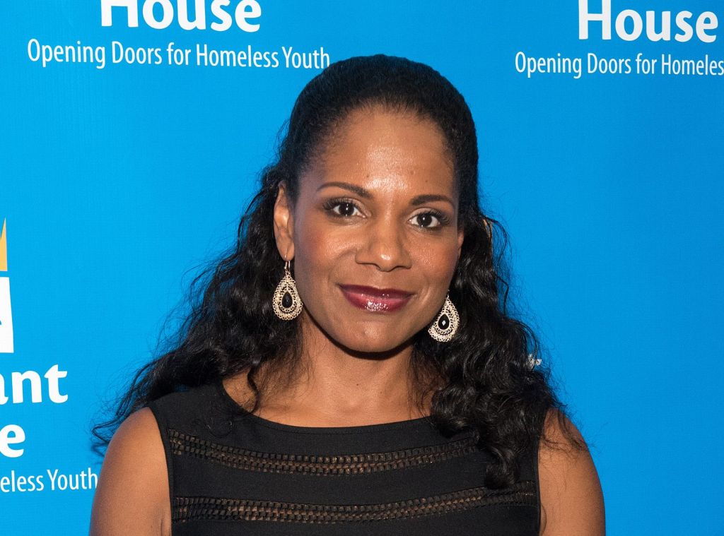 Audra mcdonald boobs