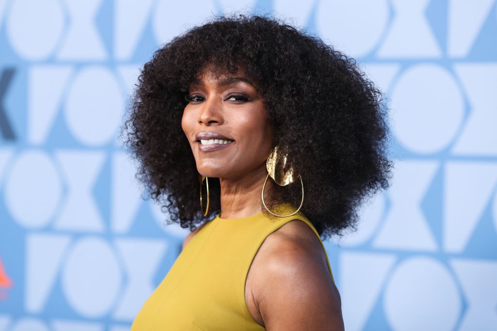 How Angela Bassett Looks So Young At 61: Diet, Fitness, Skincare