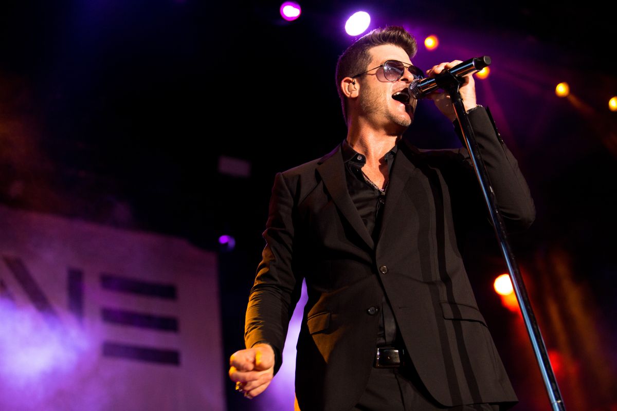 Stone Soul 2019 -- Robin Thicke