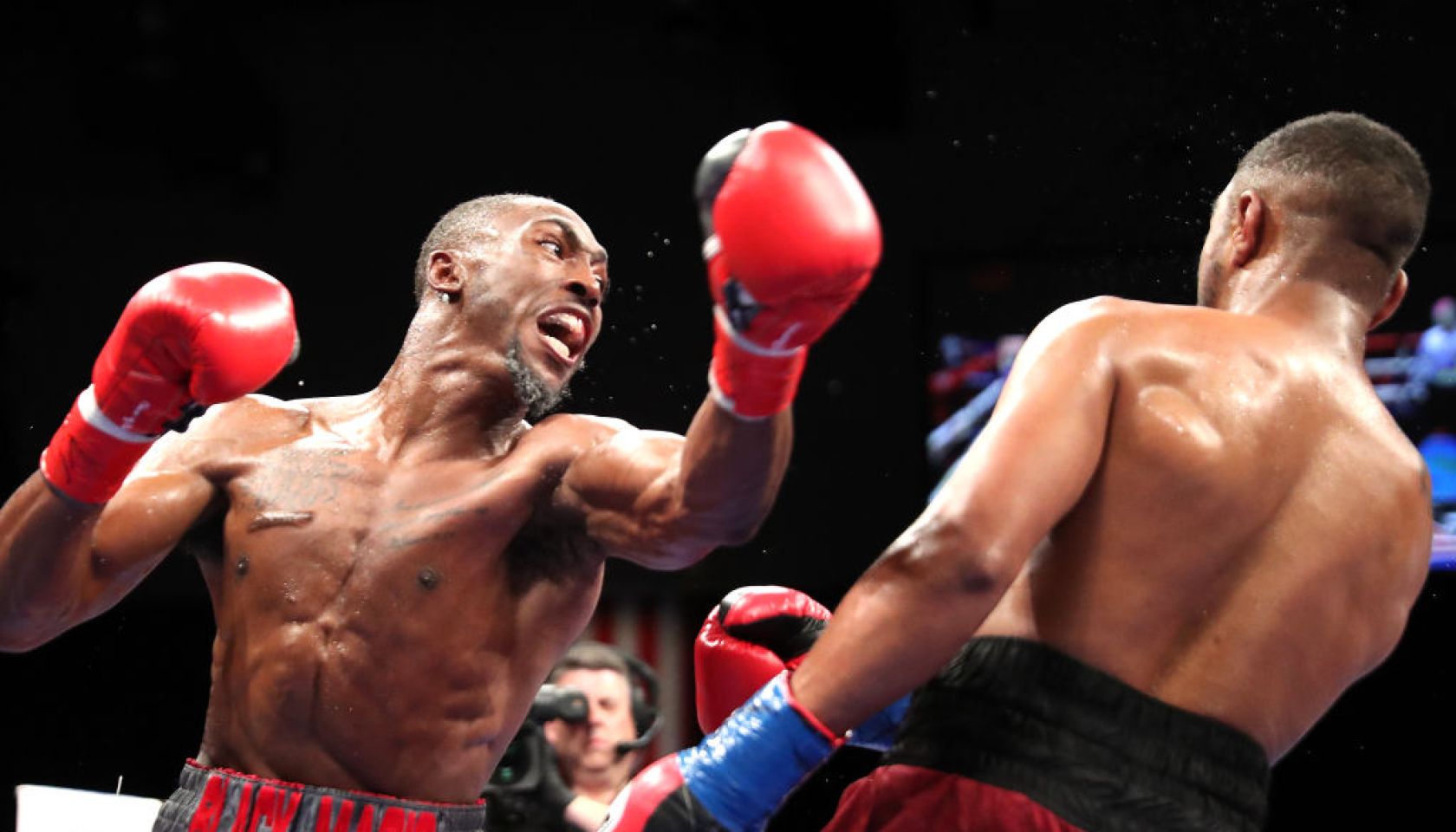 Diego De La Hoya v Jose Salgado