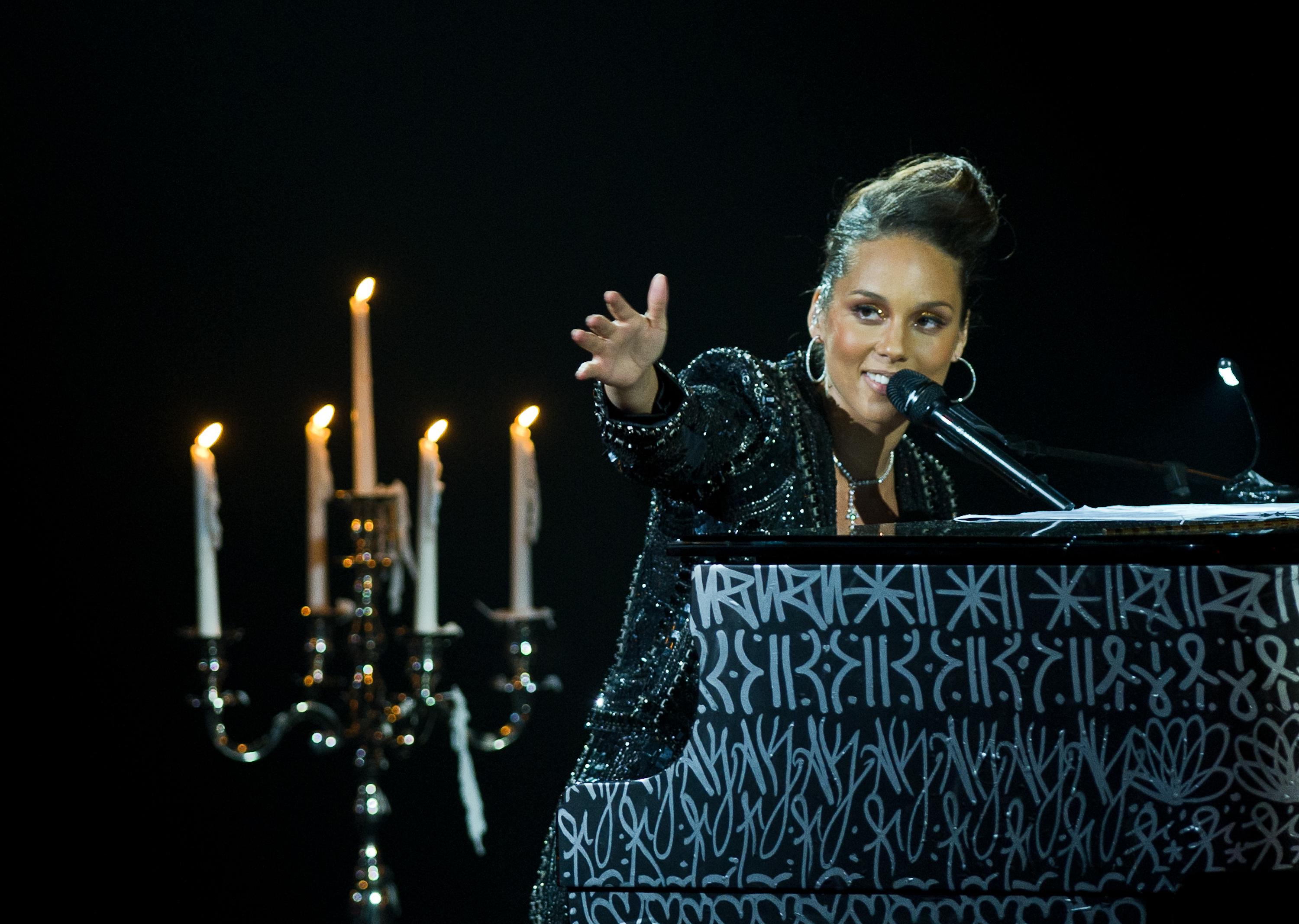 Alicia Keys In Concert At Palais Des Congres