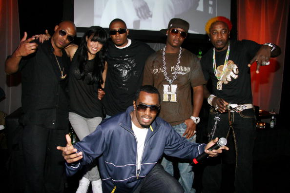 Mario Winans, Harve Pierre, Cassie, & Diddy Partying Together.